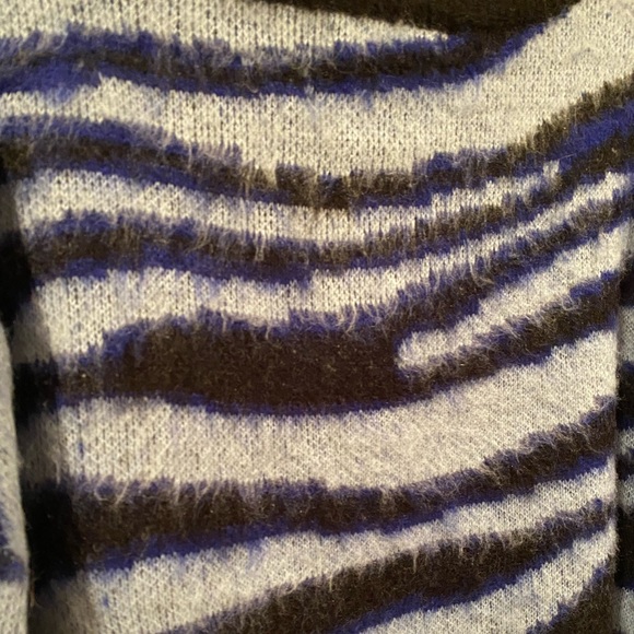 NWT Anthropologie Eyelash Sweater size Large - Picture 6 of 9